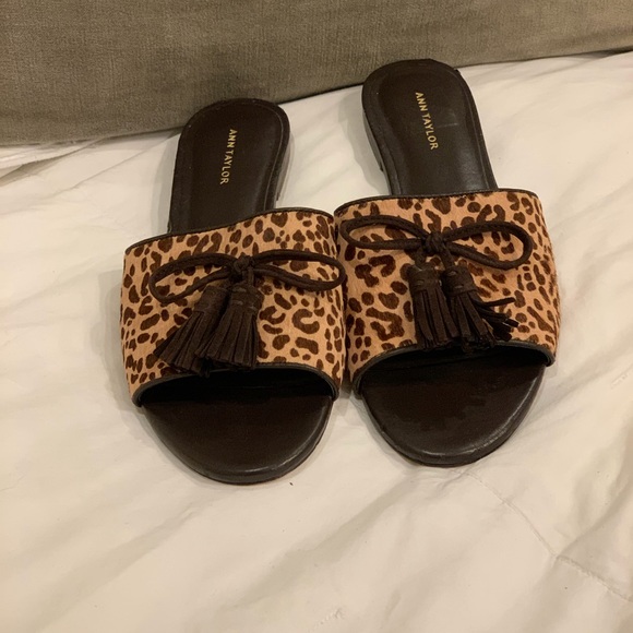 Ann Taylor Nadia Haircalf Tassel Slides - Picture 3 of 8